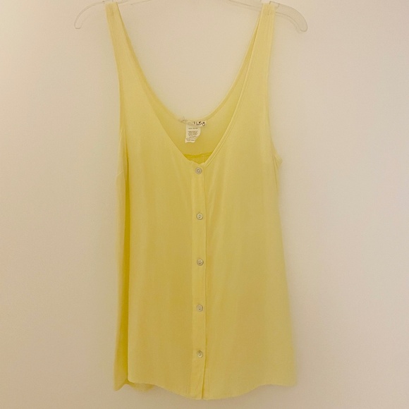 One Clothing Soft Yellow Button-up Top - Picture 1 of 4
